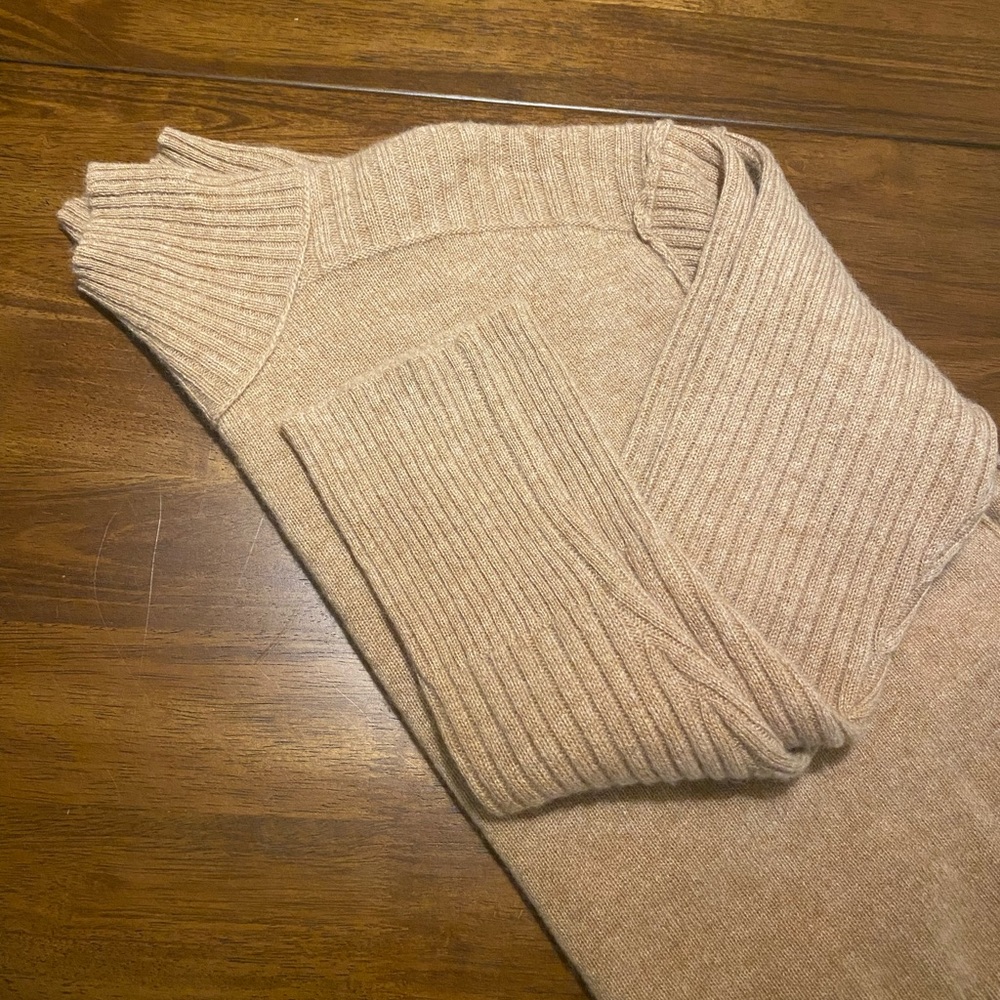 Free People 100% Cashmere Cropped Sweater Pullover